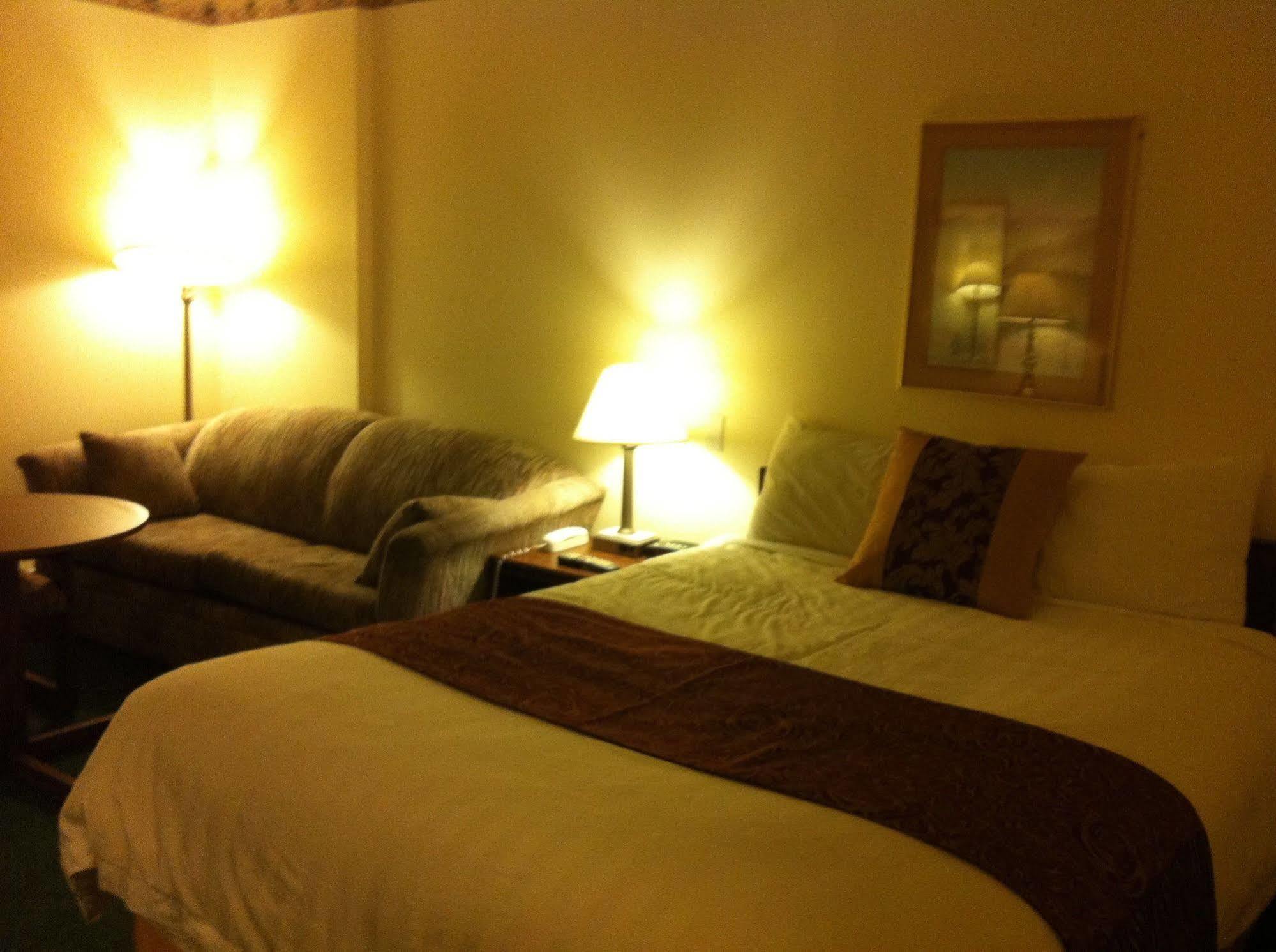 Redwood Motor Inn Brandon Eksteriør billede
