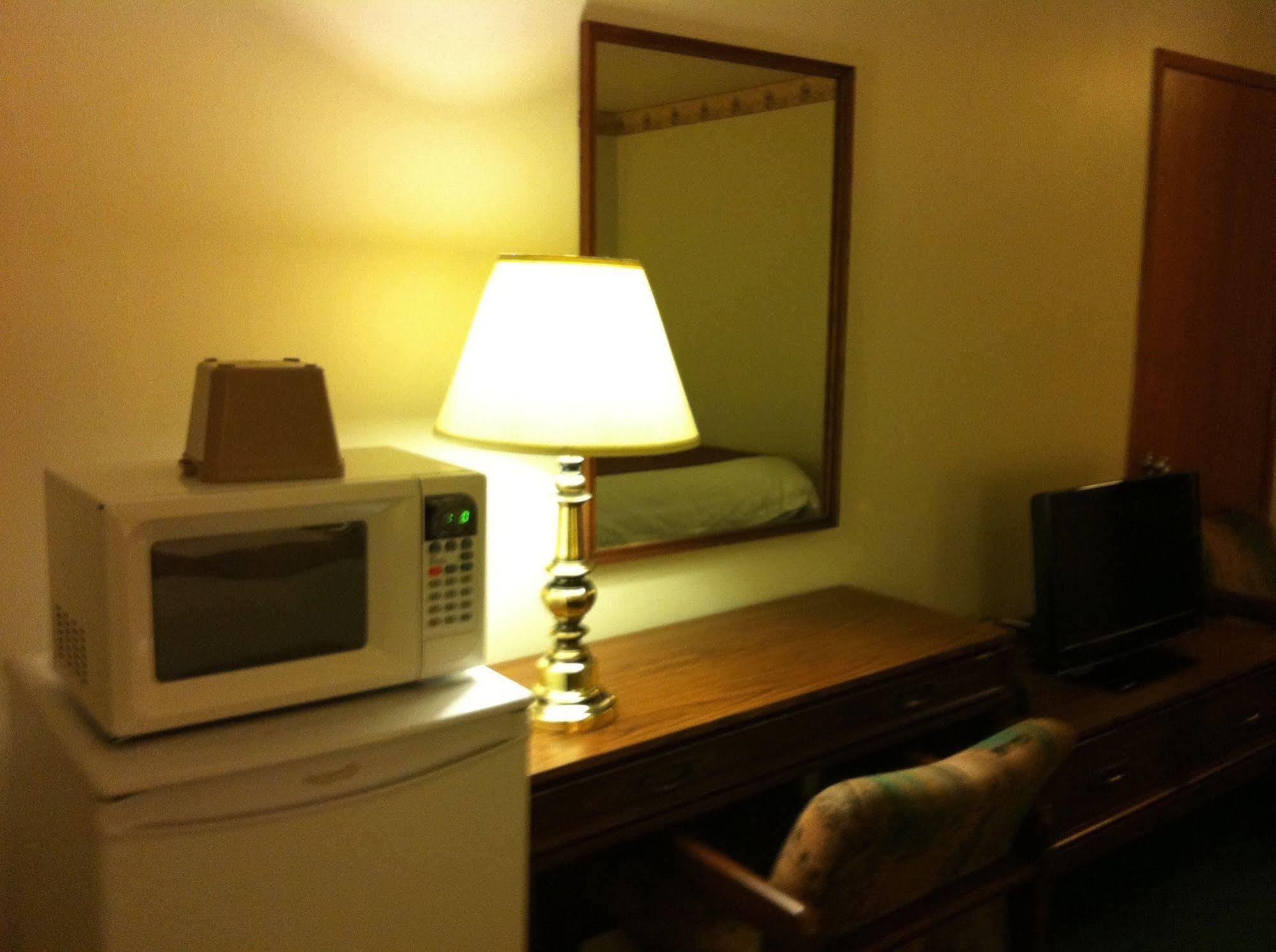 Redwood Motor Inn Brandon Eksteriør billede